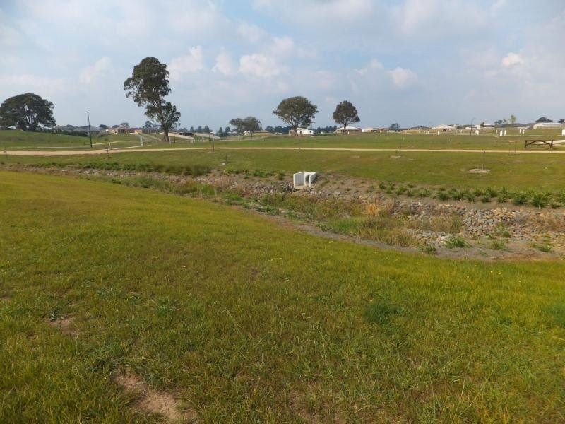 13 Schrader Court, Bairnsdale VIC 3875