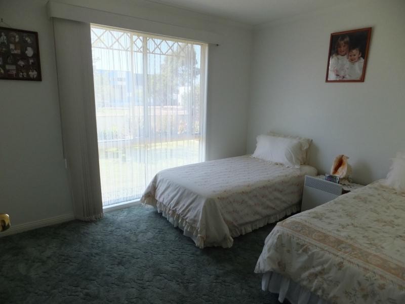 9 Lake Haven Avenue, Newlands Arm VIC 3875