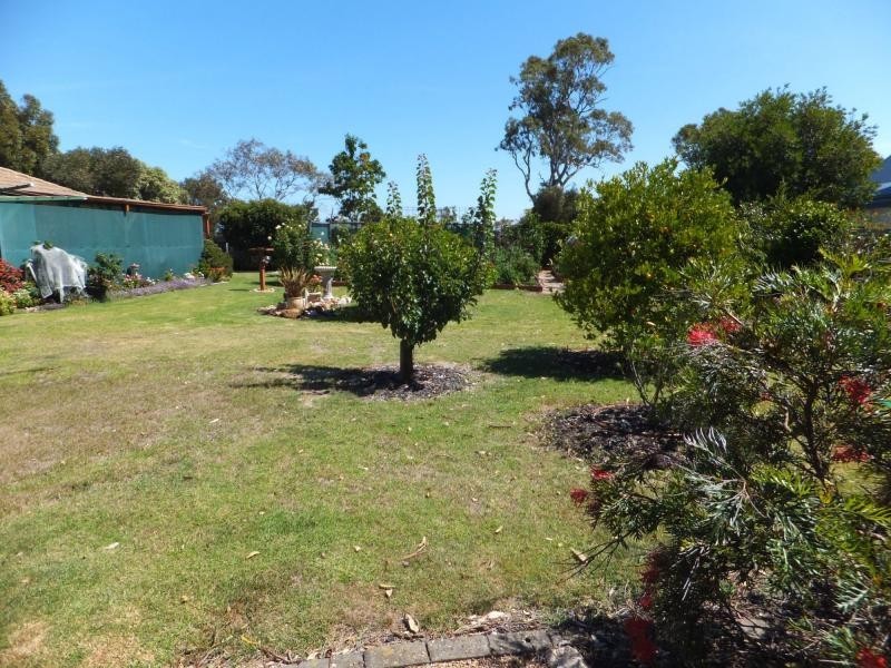 7 Lake Haven Avenue, Newlands Arm VIC 3875