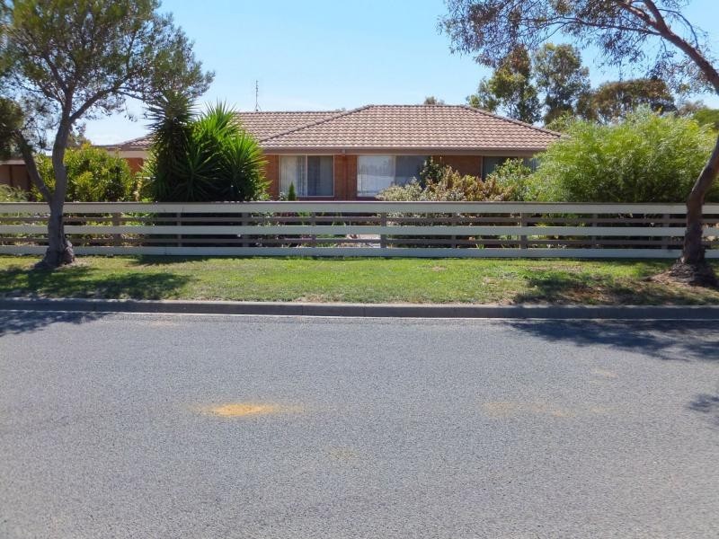 7 Lake Haven Avenue, Newlands Arm VIC 3875