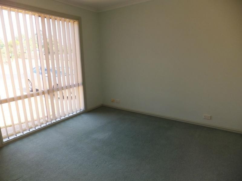 10 Bent Street, Bairnsdale VIC 3875
