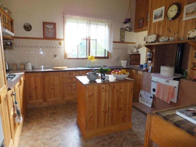 33 Giles Street, Wiseleigh VIC 3885