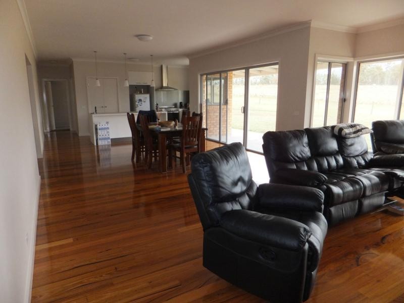 45 Kingsley Drive, Wy Yung VIC 3875