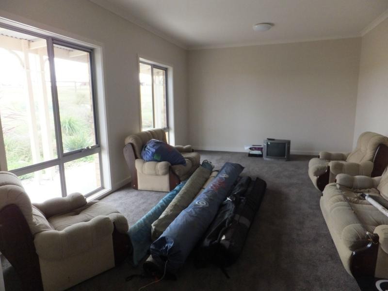 45 Kingsley Drive, Wy Yung VIC 3875