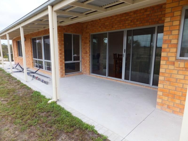 45 Kingsley Drive, Wy Yung VIC 3875