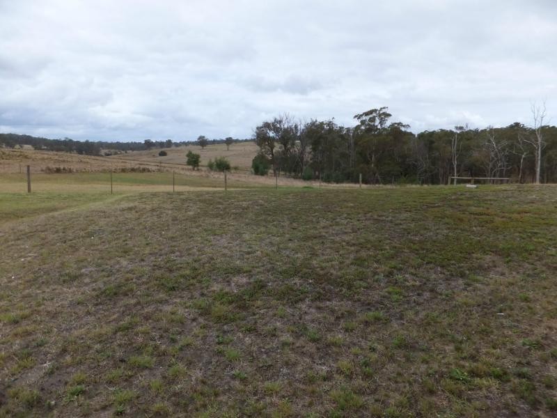 45 Kingsley Drive, Wy Yung VIC 3875