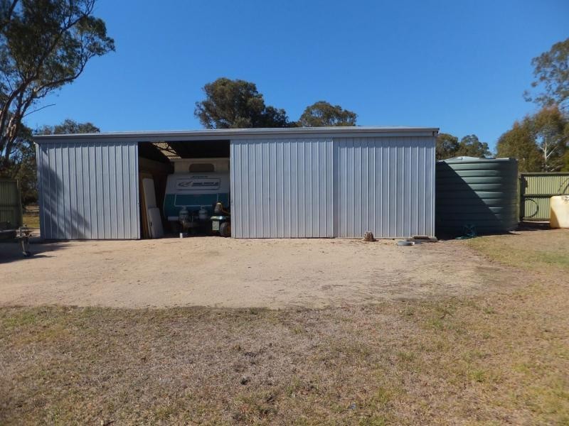 180 Fernbank Lindenow South Road, Lindenow South VIC 3875