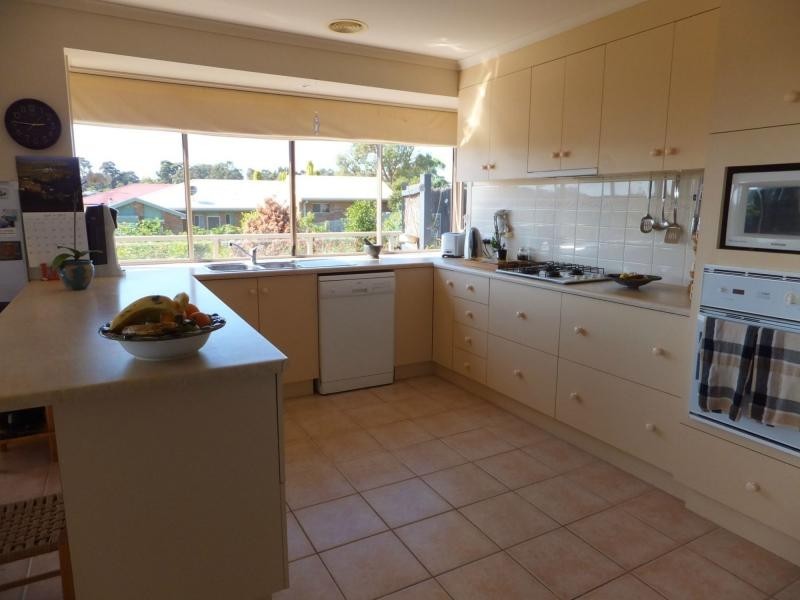 20 The Balcony, Lakes Entrance VIC 3909