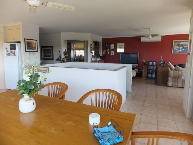 20 The Balcony, Lakes Entrance VIC 3909