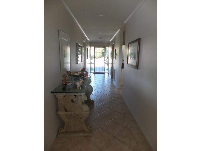 20 The Balcony, Lakes Entrance VIC 3909