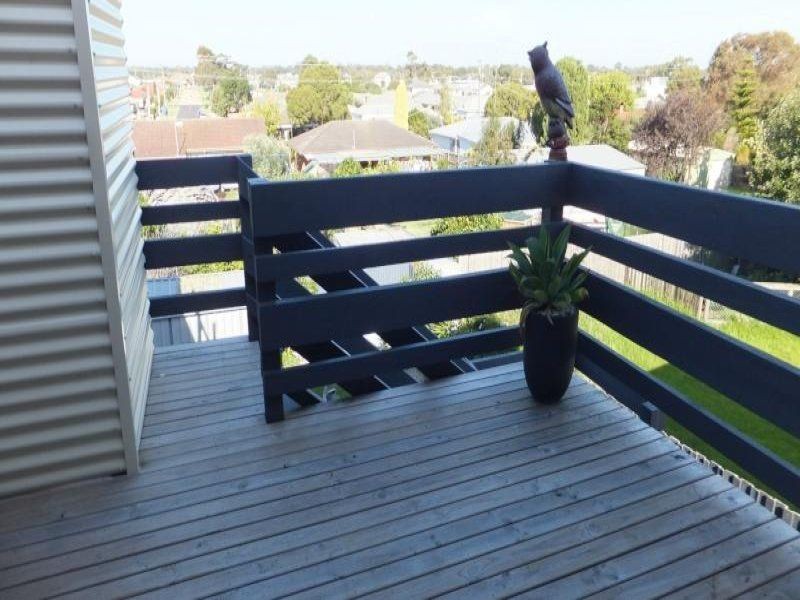 5/28-30 Main Road, Paynesville VIC 3880
