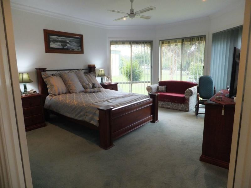 70 Landsman Drive, Nicholson VIC 3882