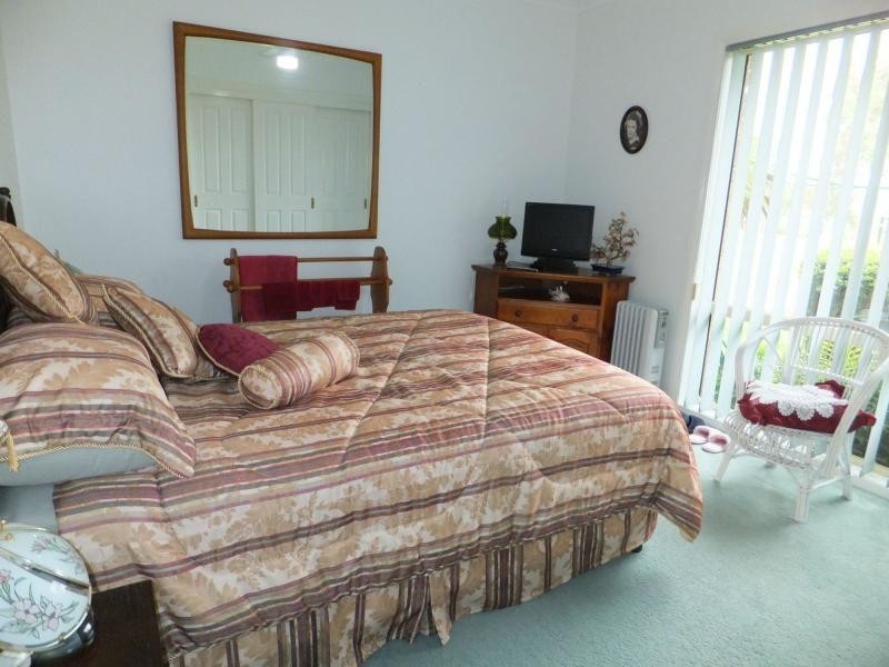 70 Landsman Drive, Nicholson VIC 3882