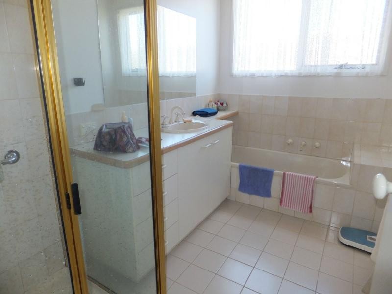 8/93 Moroney Street, Bairnsdale VIC 3875