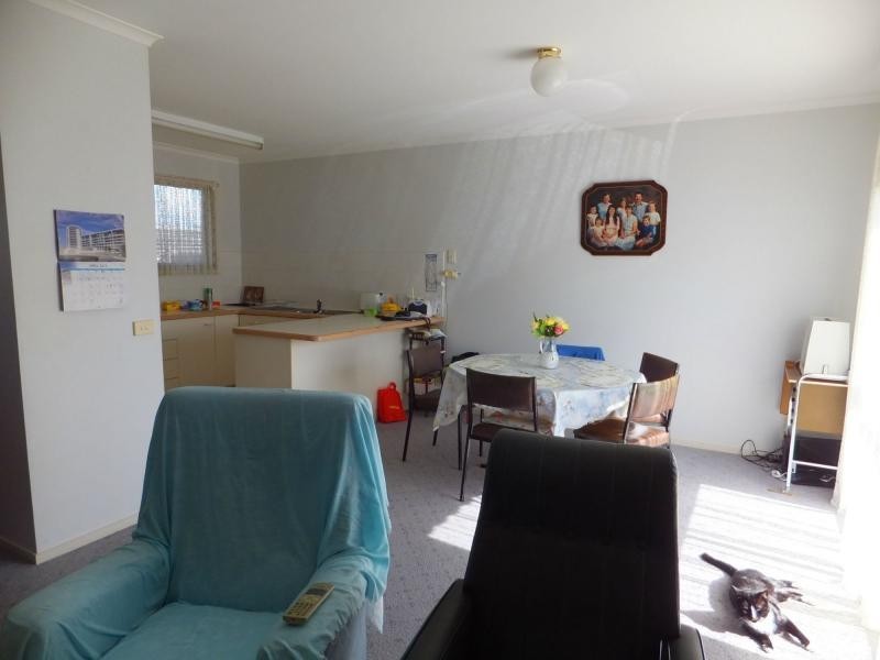 8/93 Moroney Street, Bairnsdale VIC 3875