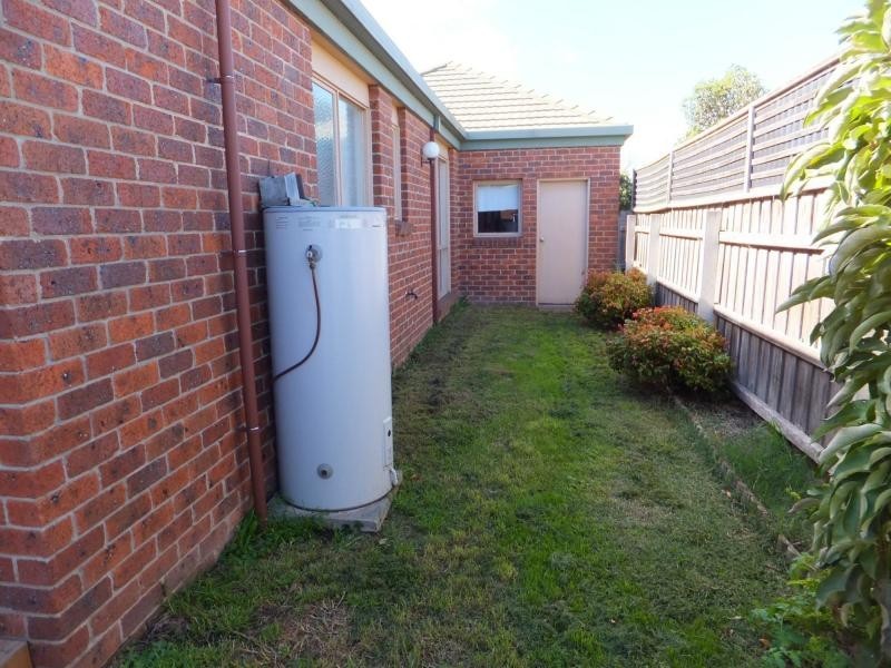 8/93 Moroney Street, Bairnsdale VIC 3875