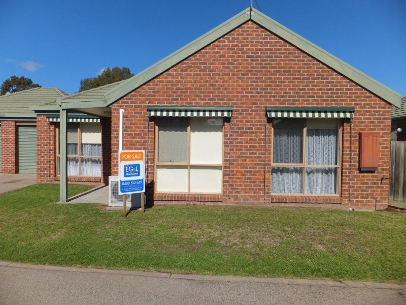 8/93 Moroney Street, Bairnsdale VIC 3875