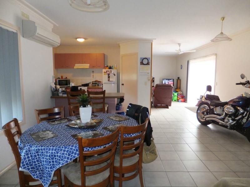 1 The Grange, Bairnsdale VIC 3875