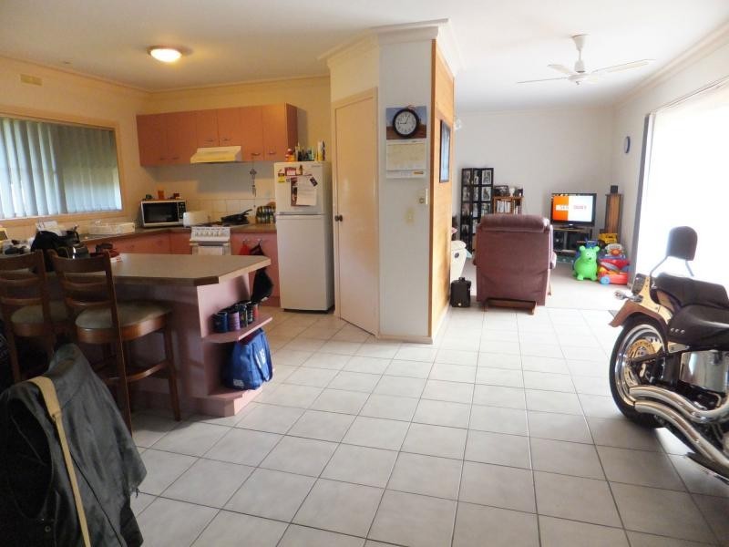 1 The Grange, Bairnsdale VIC 3875