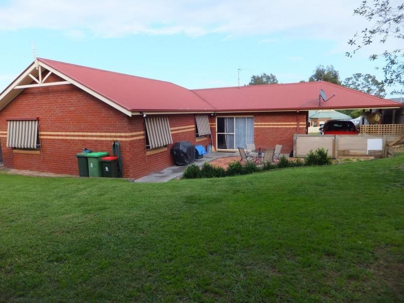 1 The Grange, Bairnsdale VIC 3875