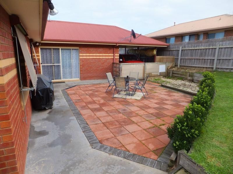 1 The Grange, Bairnsdale VIC 3875