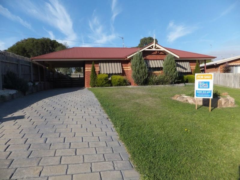 1 The Grange, Bairnsdale VIC 3875