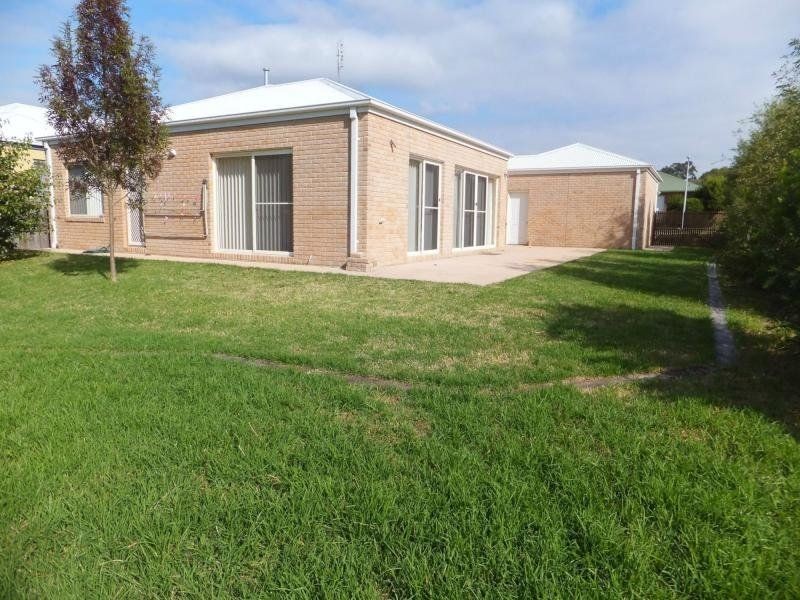 5 Schooner Terrace, Paynesville VIC 3880