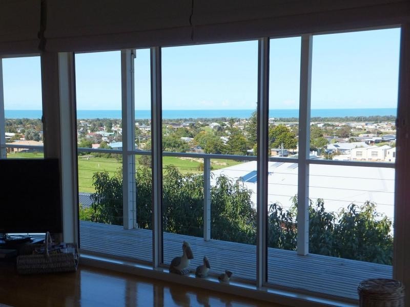 79 O’Neills Road, Lakes Entrance VIC 3909