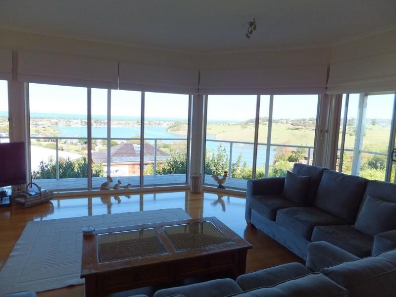 79 O’Neills Road, Lakes Entrance VIC 3909