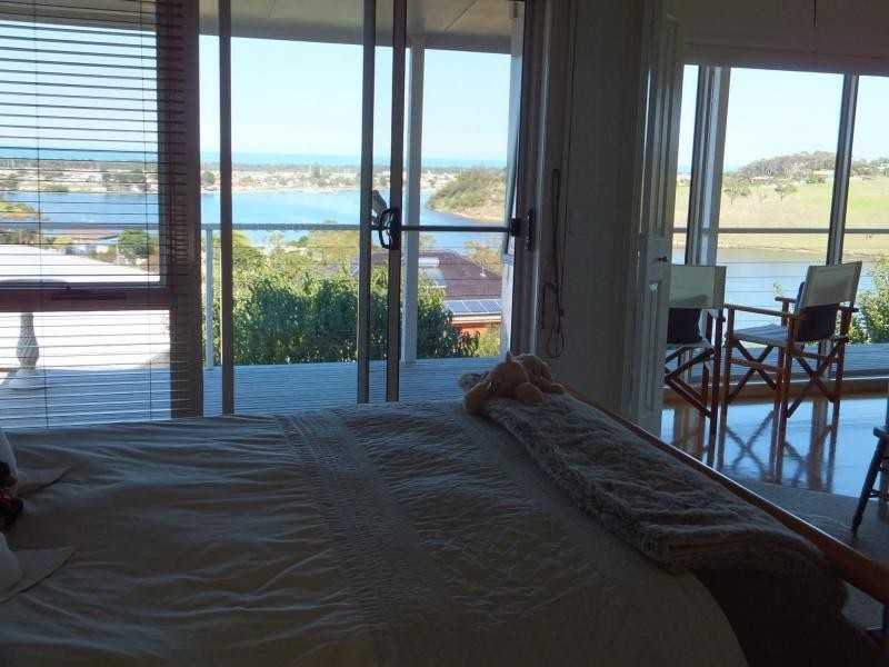 79 O’Neills Road, Lakes Entrance VIC 3909