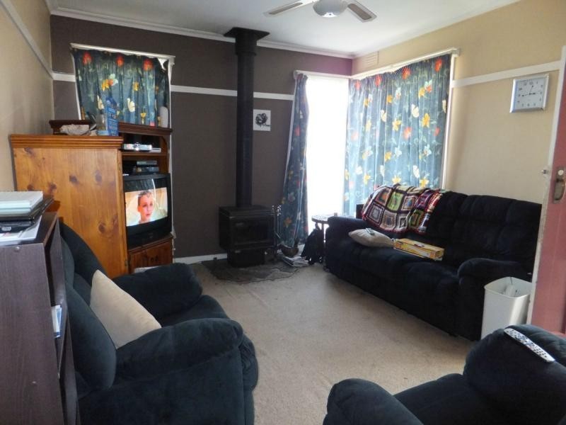 8 Donelly Street, Bruthen VIC 3885