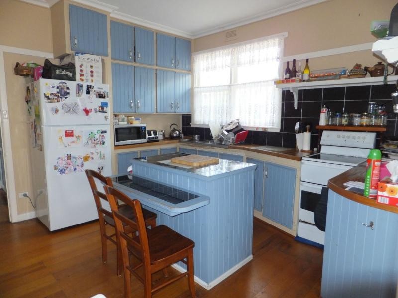 8 Donelly Street, Bruthen VIC 3885