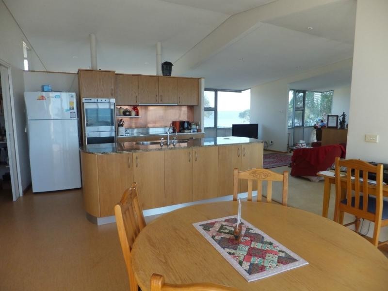 30 Metung Road, Metung VIC 3904