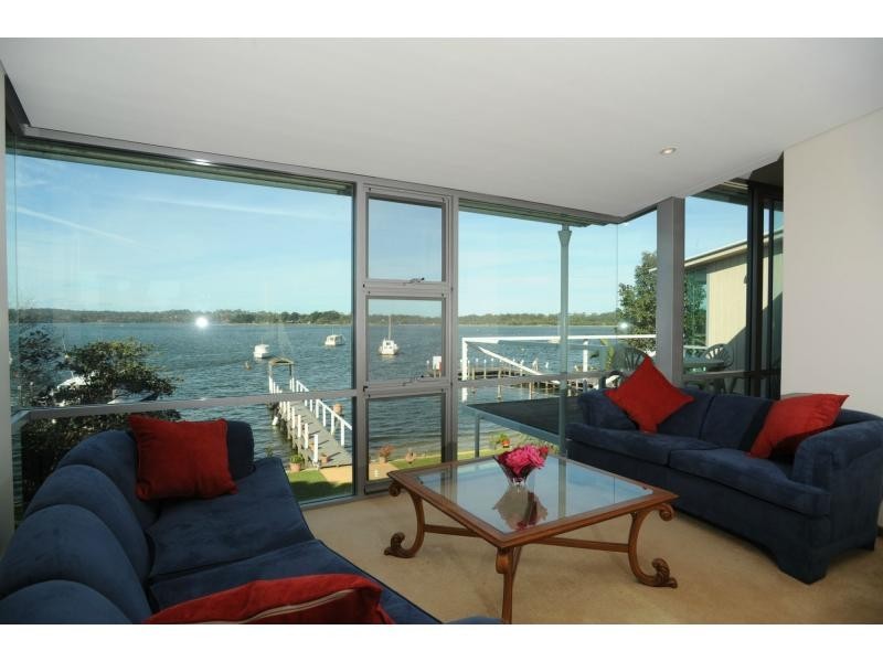 30 Metung Road, Metung VIC 3904