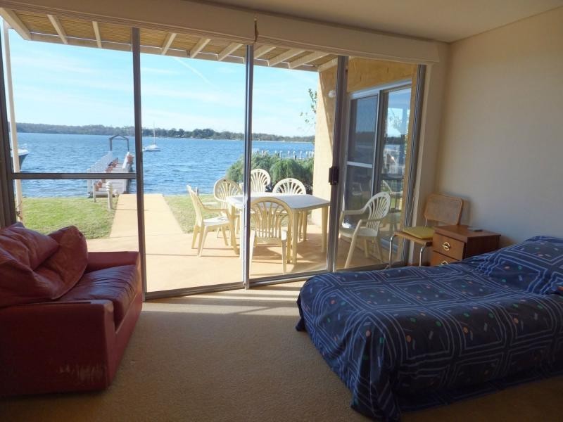 30 Metung Road, Metung VIC 3904