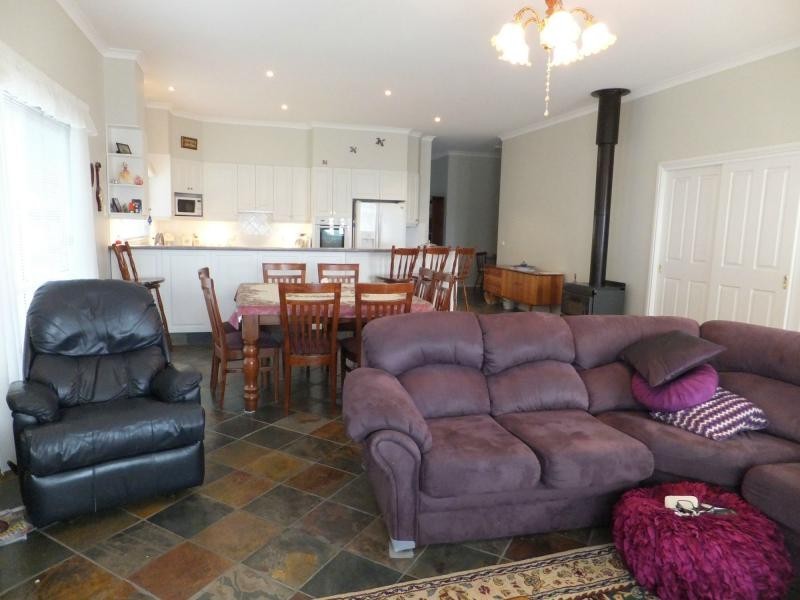 4 Collins Street, Lindenow South VIC 3875