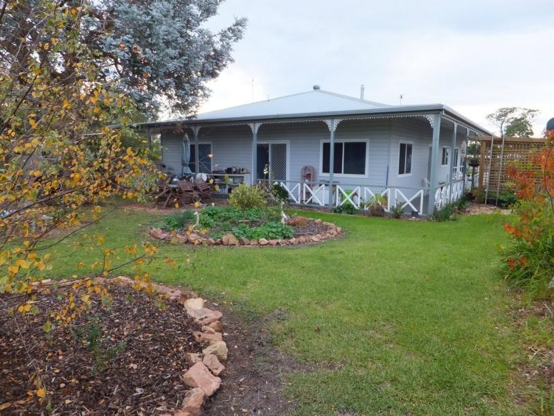 4 Collins Street, Lindenow South VIC 3875