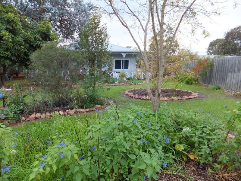 4 Collins Street, Lindenow South VIC 3875