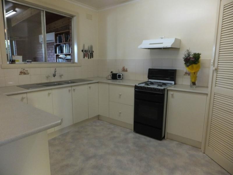 87 Moroney Street, Bairnsdale VIC 3875