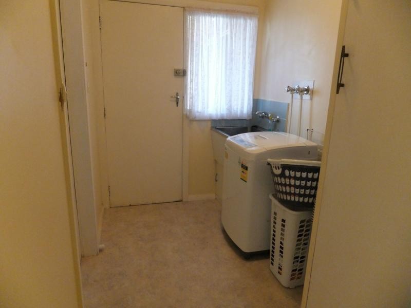 87 Moroney Street, Bairnsdale VIC 3875