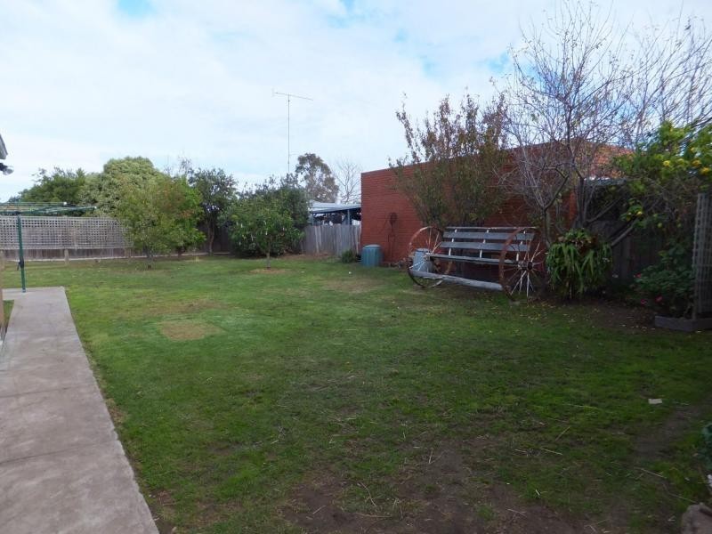 87 Moroney Street, Bairnsdale VIC 3875
