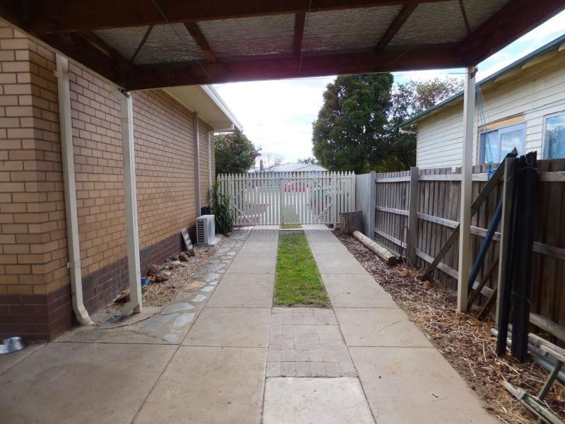 87 Moroney Street, Bairnsdale VIC 3875