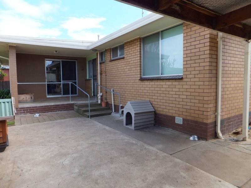 87 Moroney Street, Bairnsdale VIC 3875