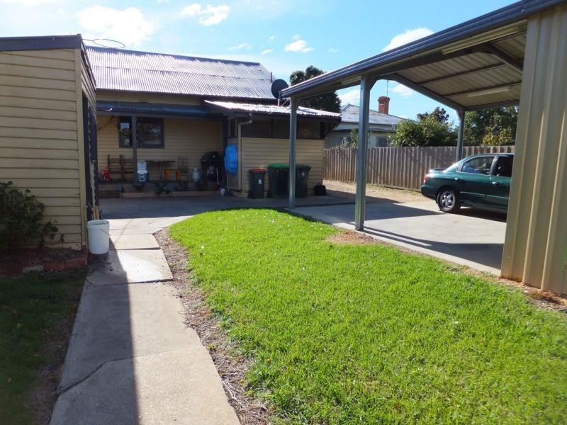 103 Dalmahoy Street, Bairnsdale VIC 3875