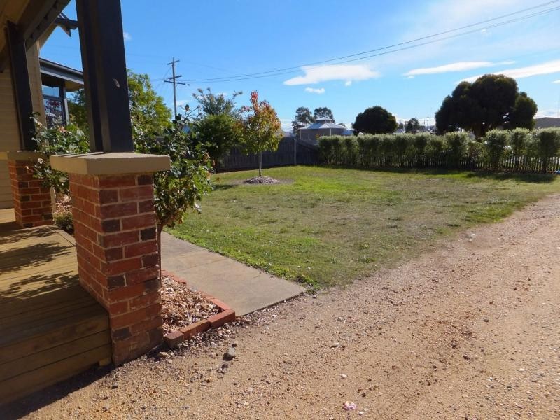 103 Dalmahoy Street, Bairnsdale VIC 3875