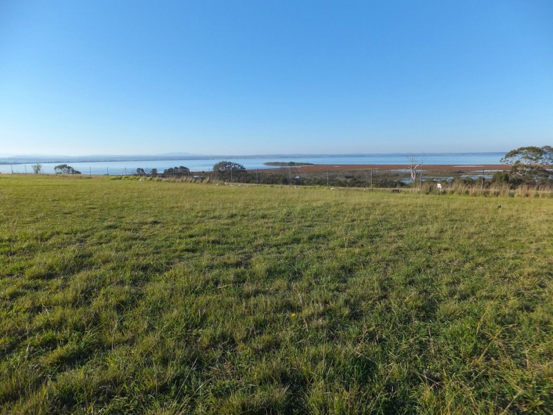 Lot 43 Eagle Bay Terrace, Eagle Point VIC 3878