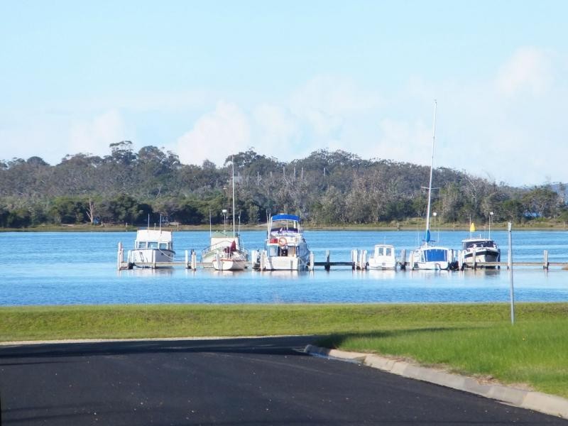 13 Lake Valley Way, Newlands Arm VIC 3875
