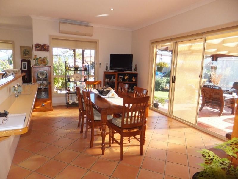 1 Tairua Place, Bairnsdale VIC 3875