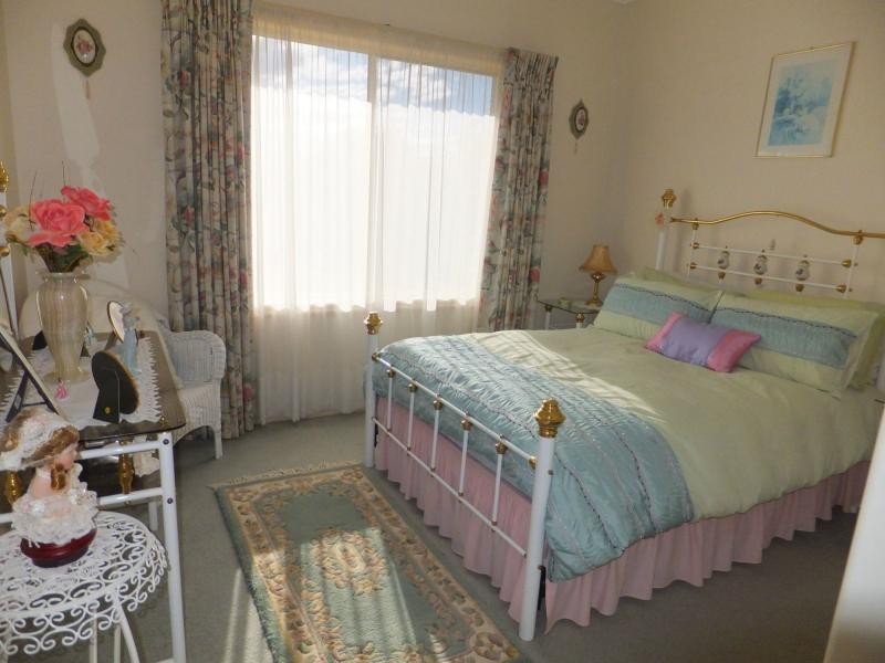 1 Tairua Place, Bairnsdale VIC 3875