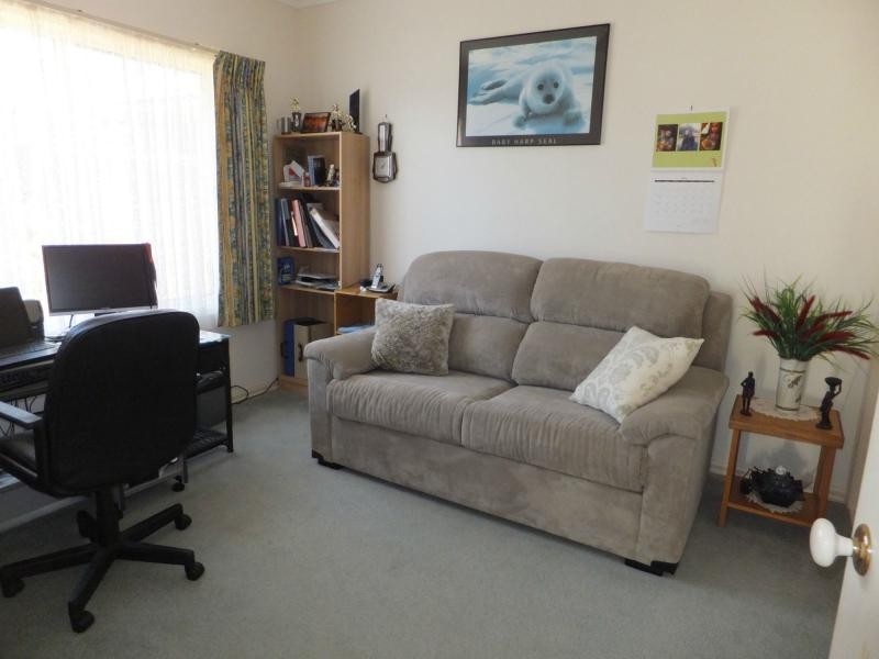 1 Tairua Place, Bairnsdale VIC 3875